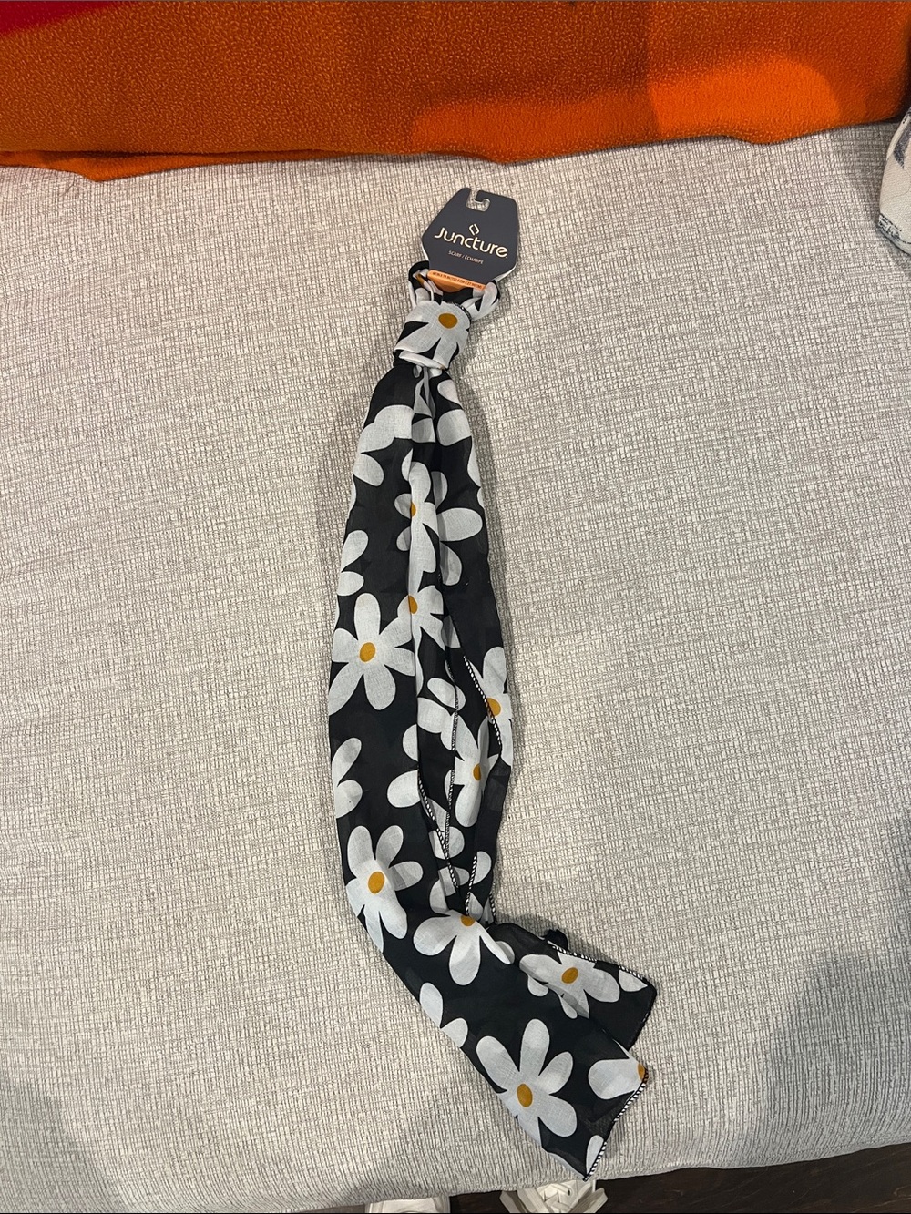 Black Daisy Scarf